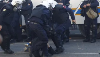 Lirohen nga Gjykata 6 të rinj/ Ndalimet nga narkopolicia janë të paligjshme