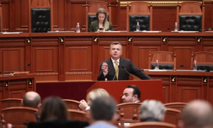 LIVE! PS rrëzon kërkesën e PD për mocion me debat për Hysenin. Balla: Nuk ndërhyjmë në punën e SPAK