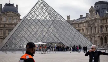 Louvre dhe muze të tjera në Paris mbyllen për shkak të protestave të paralajmëruara