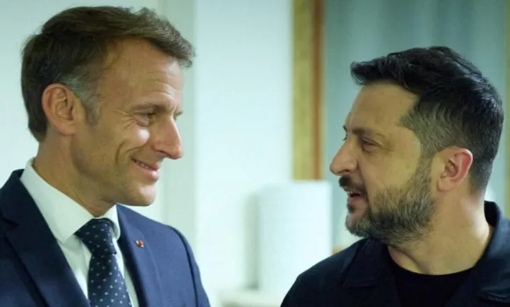 Macron bisedë telefonike me Zelenskyn: Franca dhe Evropa do të vazhdojnë mbështetjen për Ukrainën –