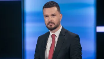 MAFIA ARTISTIKE/ CURRI: NE TELEFONA MUND TE KENE EDHE VIDEO ME TE MITUR