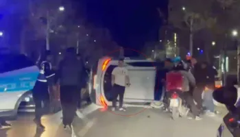 Makina merr para 18-vjeçarin, përfundon në spital në gjendje të rëndë