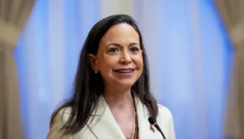 Maria Corina Machado kthehet në Venezuelë pas 10 muajsh në mërgim