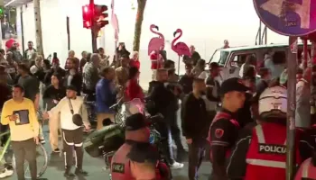 Marshimi në Tiranë, protestuesit përplasen për pak minuta me policinë