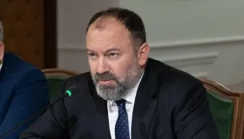 Mazniku e thotë prerë: Edi Rama nuk e jep dorëheqjen! S’ka dhunë të tejkaluar nga policia
