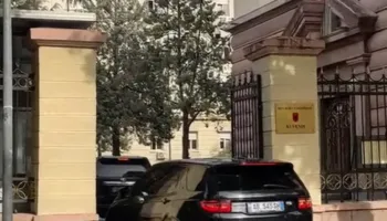 Mblidhet grupi parlamentar i PS, i pranishëm edhe Rama! Kryeministri mbërrin në Kryesinë e Kuvendit, ja çfarë pritet të diskutohet (VIDEO)