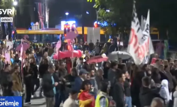 Mbyllen fjalimet te Kryeministria/ Marshim drejt Komisariatit 3: Lironi Arturin, mos mbani peng qytetarin