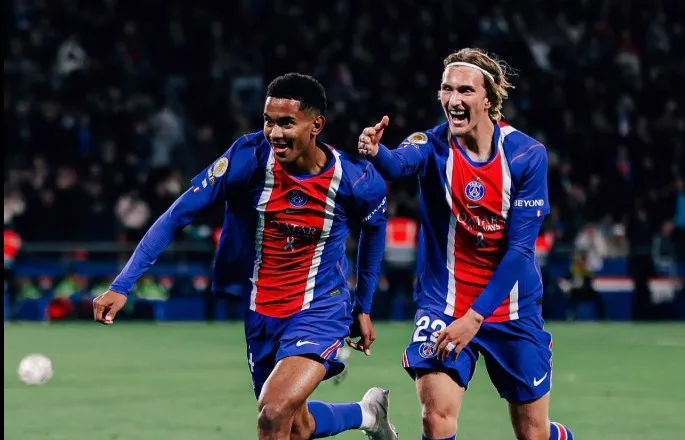 Me mendjen nga “Topi i Artë”, por PSG bën detyrën ndaj Lyon dhe merr vendin e parë (video)