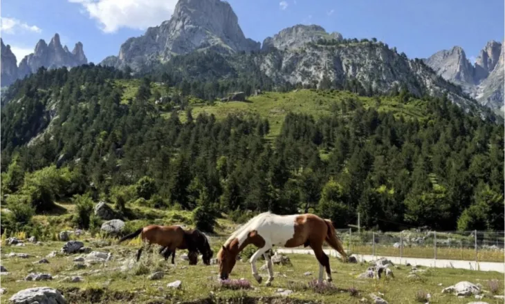 Media franceze: Shqipëria, mes destinacioneve më tërheqëse për të udhëtuar në tetor
