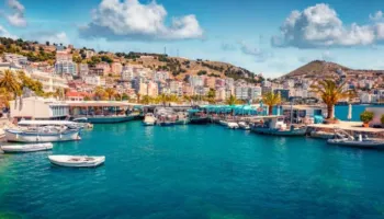 Media franceze: Shqipëria surprizon vizitorët e huaj, nga bukuritë e Rivierës te çmimet e favorshme