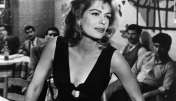 Melina Mercouri, aktorja që u bë një nga figurat e rëndësishme të politikës greke