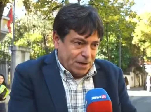 Mesazhi i fortë i profesor Lush Susajt: Ata pedagogë që nuk dalin në protestë hanë sufllaqen e partisë