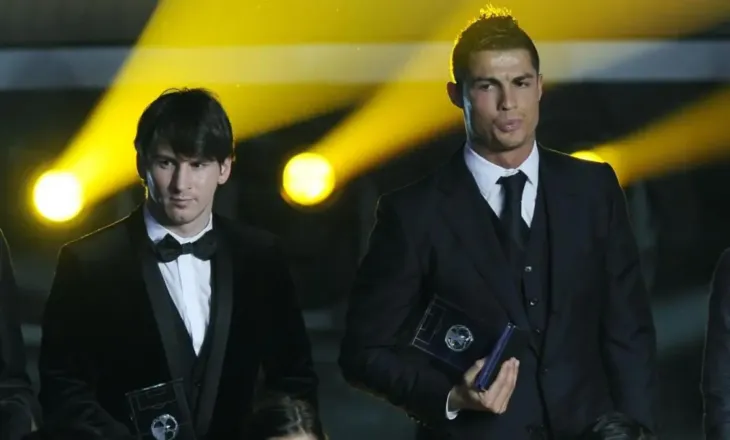 Messi-Ronaldo, diferenca shihet edhe në fund. Dy mënyra të ndryshme për t’u larguar nga skena
