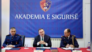 Ministri Demo mesazh studentëve të rinj të Akademisë së Sigurisë: Policia që duam të kemi nesër, fillon nga Akademia që ndërtojmë sot!