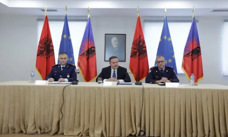 Ministri Demo në Policinë e Shkodrës bashkë me Hitën, mesazhi për vartësit: Besimi nuk jepet, besimi fitohet! Objektiva për Policinë