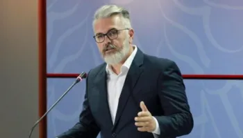 Ministri Gogu: Dhuna në protesta sjell përgjegjësi penale, e drejta për tubim nuk përjashton zbatimin e ligjit