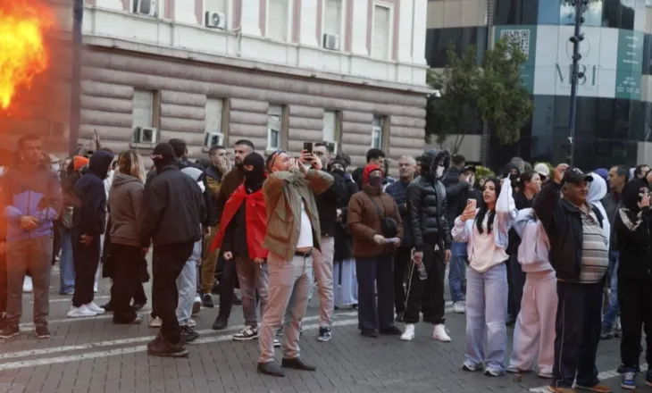 Ministria e Shëndetësisë: 4 persona të plagosur nga protesta ditën e sotme
