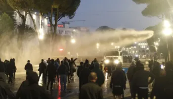 Ministria e Shëndetësisë përditëson bilancin e të pl*gosurve nga protestat: 21 në Tiranë, të lënduar edhe në Vlorë e Lezhë