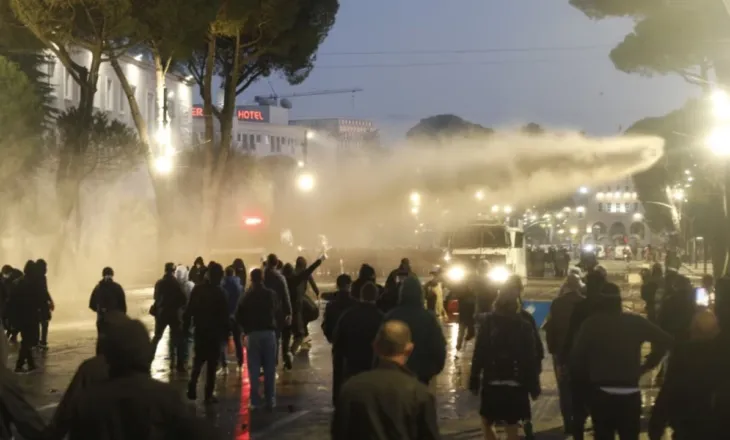Ministria e Shëndetësisë përditëson bilancin e të pl*gosurve nga protestat: 21 në Tiranë, të lënduar edhe në Vlorë e Lezhë