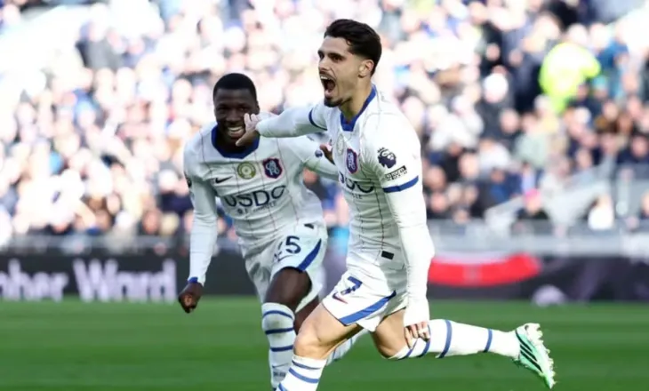 Mjafton dopieta e Pedro Neto, Chelsea merr fitoren e rëndësishme ndaj Everton (video)