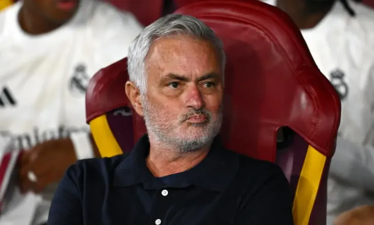 Mourinho, mesazh për Romën: Emocione për të cilat mund të shpreh vetëm mirënjohje të përjetshme