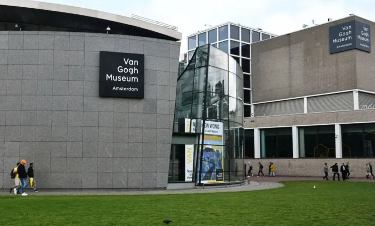 Muzeu Van Gogh në Amsterdam shmang mbylljen, rinovimi nis në vitin 2028