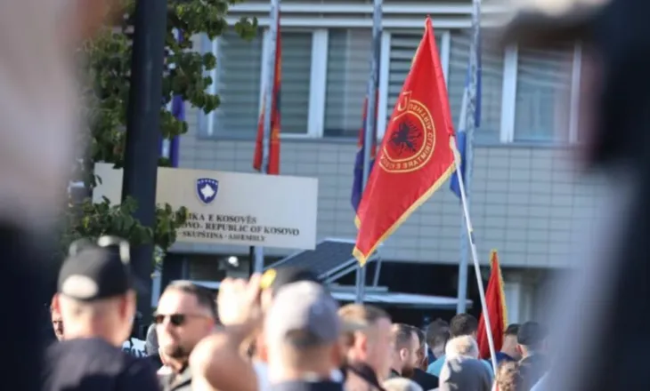 Ndryshimet për “Specialen”, BE e pakënaqur: Bien ndesh me detyrimet ndërkombëtare të Kosovës