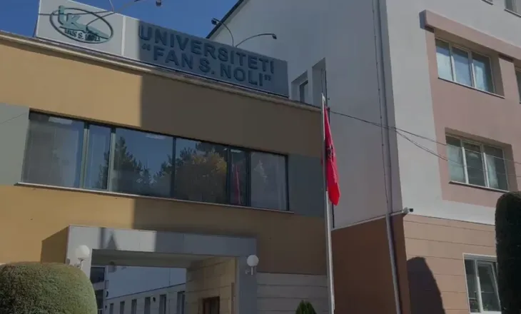Në mbështetje të protestave në Tiranë, vijon bojkoti i studentëve të universitetit ‘Fan Noli’ Korçë