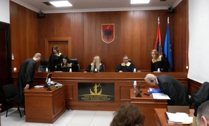 Nëntë ish-magjistratë të shkarkuar nga vettingu kërkojnë rikthimin në drejtësi