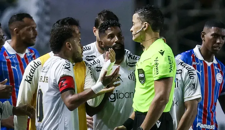 Neymar rrezikon të mbyllë sezonin pasi theu “rregullin Vinicius Junior”