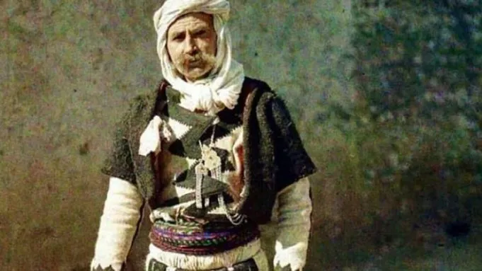 Nga ka ardhur emri “gegë”? Po “toskë”?!