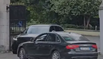Nisin konsultimet, Balla takim me Begajn: PS gati për çdo datë përveç 2 Majit