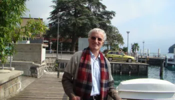 “Një biletë falas për Barcelonë”, tregim nga Mehmet Elezi