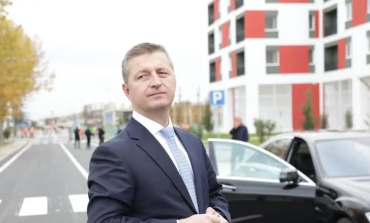 Një muaj burg për Valon Llukën, ish-ortaku i Pacollit akuzohet për mashtrim dhe 3 vepra të tjera penale