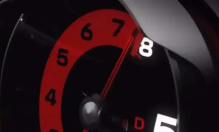 Një video tjetër e Porsche zbulon tahometrin e Mission S që ngjitet deri në 8,000 rpm