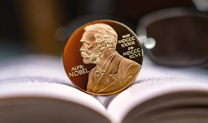 Nobel në Letërsi, nga klasikët te autorët e panjohur…/ Një çmim që vazhdon të ndezë debat