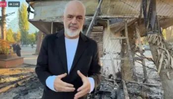 Nuk e leshon/ Protestuesit i kërkojnë dorëheqjen/ Rama gjen fajtorin e radhës: Duar të huaja në këtë revoltë