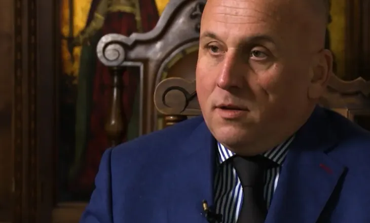 NUK KA ME KOHE PER REFLEKTIM/ ILIR KULLA: JEMI NE PRAG TE LUFTES CIVILE