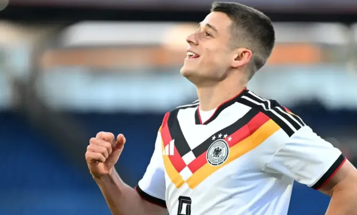 “Nuk ka për ta pranuar transferimin tek Inter, ëndrra e tij është të veshë fanellën e Milanit”