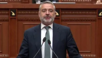 “Opozita e prishi shansin për marrëveshje”- Klosi akuza PD-së dhe Berishës: Reforma do të kalojë, doni apo nuk doni ju!