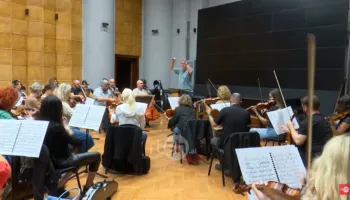 Orkestra Simfonike e RTSH, krijimtaria shqiptare dhe kryevepra të muzikës botërore bëhen bashkë në koncertin e 15 tetorit