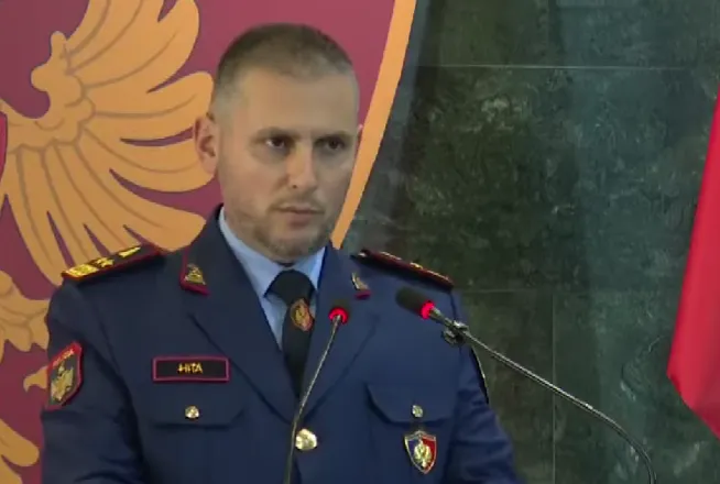 ”Pak studentë të arrestuar”, Hita: Policia nuk tërhiqet, ndaloni sulmet ndaj institucioneve