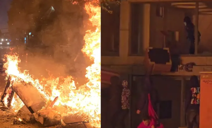Pamjet ekskluzive/ Studentët djegin filialin e “fajdexhinjve” të IuteCredit, “fluturojnë” orenditë te zjarret në rrugë (VIDEO)