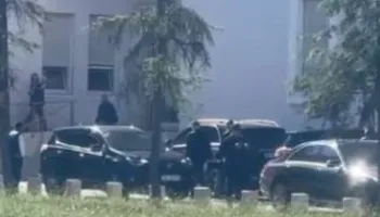 Pamjet/ Rama futet si hajdut në kryeministri, nga frika e protestës