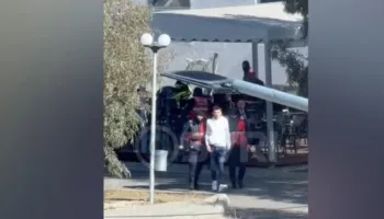 Pamjet skandaloze/ Policia vijon arrestimet e dhunshme të minorenëve në Durrës