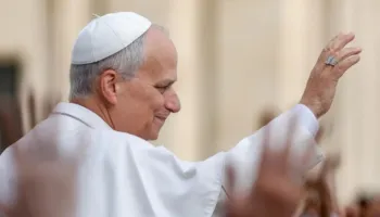 Papa Leo anulon udhëtimin në qytetin italian, Asizi! Shkak rikuperimi nga operacioni