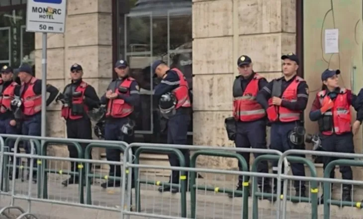Para nisjes së protestës, “blindohet” Kuvendi, “Shqiponjat” vendosen gardh