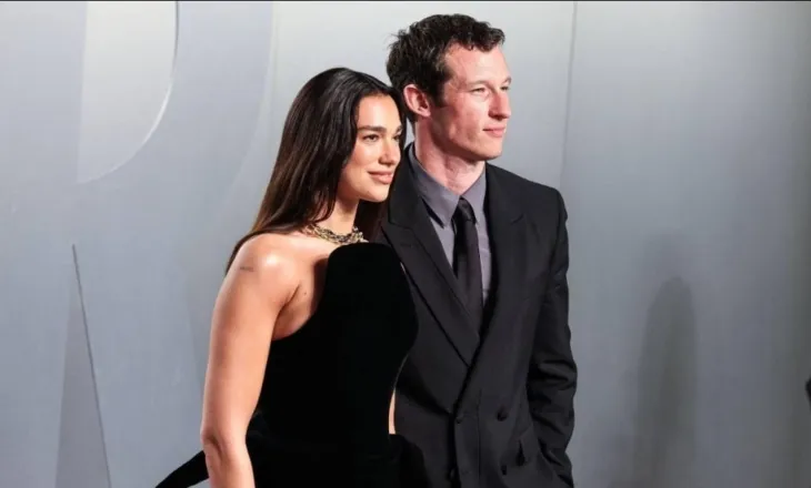 Pas dasmës, Dua Lipa dhe Callum Turner të pandarë! Dalja romantike në New York që mori gjithë vëmendjen