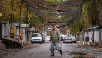 Pas marrëveshjes së armëpushimit Kiev-Moskë, banorët e Oleskut evakuohen përmes Bjellorusisë drejt Ukrainës