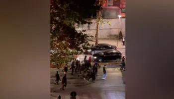 Pas ‘stacionimit’ tek Kryeministria, protestuesit nisin të shpërndahen në rrugët e kryeqytetit!